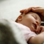 neonato che dorme